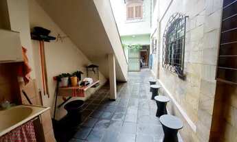 Imagem 4: Casa com 4 dormitórios à venda em Contagem