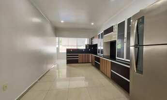 Imagem 3: Vendo Casa c/ 4 Quartos, Piscina c/ Bar Molhado no Dom Pedro - Manaus - AM