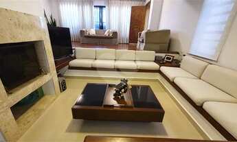 Imagem 6: Casa de Alto Padrão Imóvel Todo Reformado em Bairro Nobre Tranquilo e Arborizado o Horto F