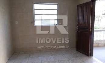 Imagem 2: Casa com 3 quartos à poucos mts da lagoa, excelente localização *CN-14