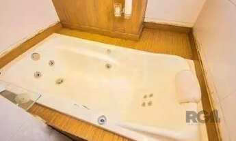 Imagem 5: Apartamento 3 dormitórios, 1 banheiro, uma vaga de garagem no Bairro Petrópolis