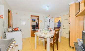 Imagem 6: Casa para venda tem 200 metros quadrados com 3 quartos em Jardim Cláudia - Pinhais - PR