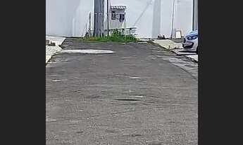 Imagem 7: IR* Linda Casa 2 quartos pronta pra morar em condomínio no Pq Laranjeiras prox a av das To