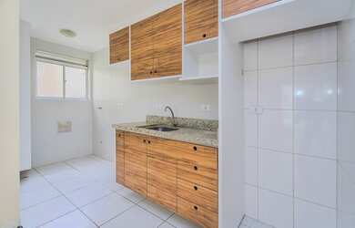 Imagem 2: BAIXOU VALOR ! Apartamento para venda tem 59M² com 3 quartos em Santa Quitéria - Curitiba