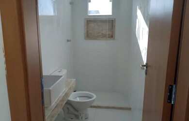 Imagem 3: Casa de condomínio para aluguel possui 275 metros quadrados com 4 quartos