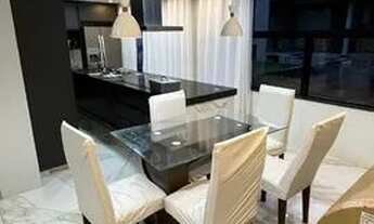 Imagem: Casa com 5 quartos no bairro Jardim Amália