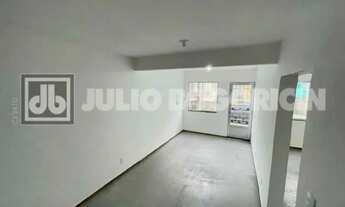 Imagem 5: MÉIER - RUA AQUIDABÃ - CASA DE VILA LINEAR EM ESTADO DE PRIMEIRA LOCAÇÃO - TERRAÇO - 2 DOR