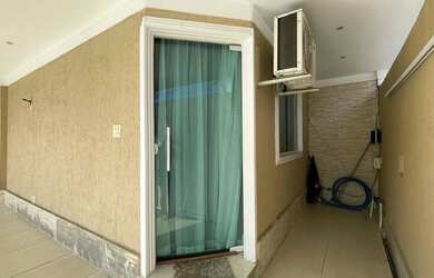 Imagem: Casa com piscina condomínio