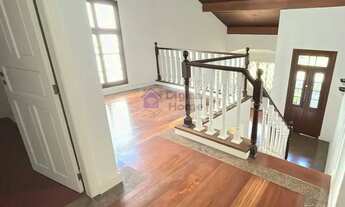 Imagem 11: Casa com 270m2, 3 dormitorios sendo 1 suite, piscina e churrasqueira + 2 vagas de garagem