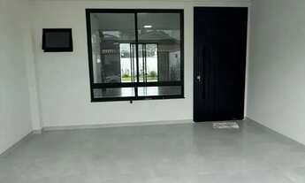 Imagem: Geminado com 3 suítes e 2 vagas de garagem