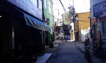 Imagem 2: Recreio - Apto 2qtos com varanda primeiro andar de frente à 1km da praia