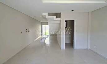 Imagem 3: Sobrado à venda, no Bairro Nova Rússia, PONTA GROSSA - PR