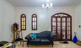 Imagem 4: Casa à Venda - Sagrada Família, 8 Quartos, 458 m2