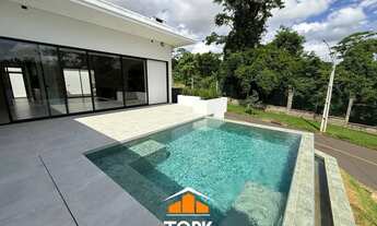 Imagem: Damha Belvedere - Casa com Piscina com borda