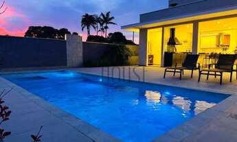 Imagem: Casa com 4 quartos à venda, 270 m² - Condomínio