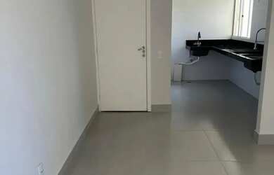 Imagem 4: Apartamento 2/4 reformado ( Bairro Goia