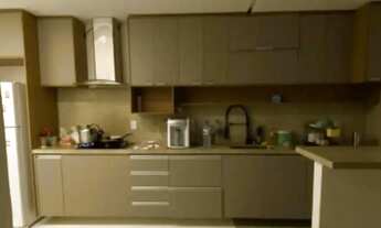 Imagem 2: Imóvel para aluguel e venda com 170 metros quadrados com 3 quartos