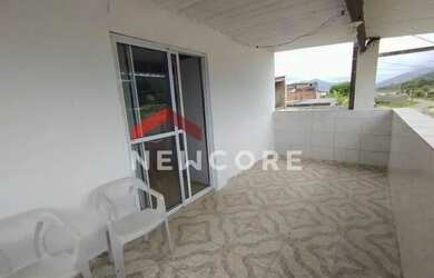 Imagem 2: Sobrado em Rua Anna Seckler Malacco - BAL. JUSSARA - Mongaguá/SP