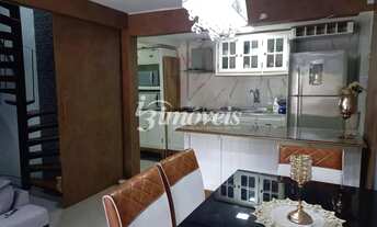 Imagem 6: Casa triplex á venda, 3 quartos sendo 2 demi suíte com varanda, 2 vagas de garagem, Reside