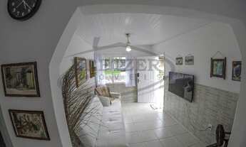 Imagem 3: Casa para Venda em Florianópolis, Daniela, 3 dormitórios, 1 suíte, 2 banheiros, 1 vaga