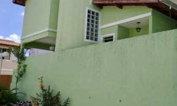 Imagem: Casa no pé da serra da Cantareira e a 10