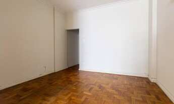 Imagem 4: Kitnet/conjugado para venda possui 42 metros quadrados em Copacabana - Rio de Janeiro - RJ