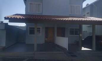 Imagem: Casa de condomínio para aluguel possui