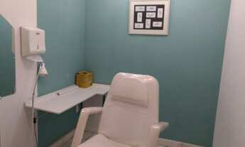 Imagem 4: Im?vel Comercial com 1 Quarto e 5 banheiros