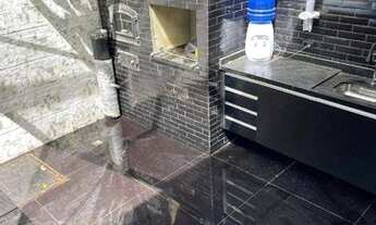 Imagem 4: Linda Casa em condomínio com 3 dormitórios sendo uma suíte, 4 vagas, piscina, churrasquei