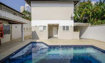 Imagem 4: Lindissima casa com (750m²) e 438m² de área construída,são 04 suítes com clos