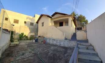 Imagem: Casa térrea a 11 min da estação e shopping