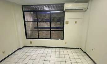 Imagem 3: Prédio Comercial próximo a Avenida Ruy Carneiro em Tambaú com 7 Salas privativas