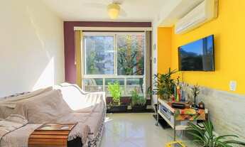 Imagem 2: Porto Alegre - Apartamento Padrão - Menino Deus