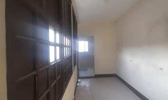 Imagem 4: Aluga-se apto por 3.000 na Av Pedro Lessa