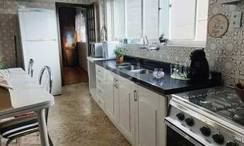 Imagem 4: No Bairro Petrópolis, Cobertura 4 dormitórios, 2 suítes, 2 banheiros sociais, wc auxiliar