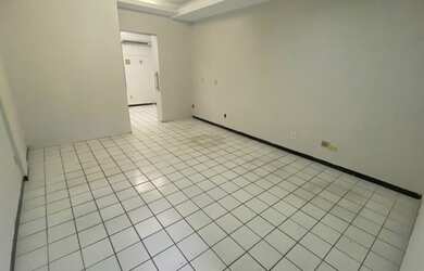 Imagem 2: Prédio Comercial próximo a Avenida Ruy Carneiro em Tambaú com 7 Salas privativas