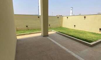 Imagem 3: Casa de condomínio sobrado para venda tem 450 metros quadrados com 4 quartos