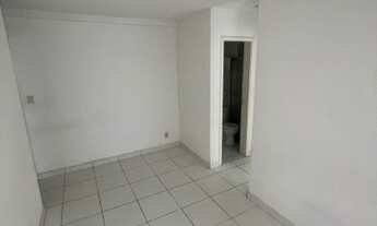 Imagem 5: Aluguel 2/4 caji Lauro 1 andar 900,00 armários cozinha