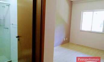 Imagem 2: OPORTUNIDADE!! Quitandinha- Ótimo apartamento com 2Q(1 suíte) + vaga