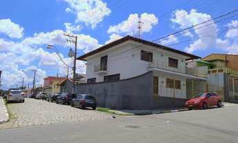 Imagem: Sobrado de 3 dorm. (1 suíte) - edícula