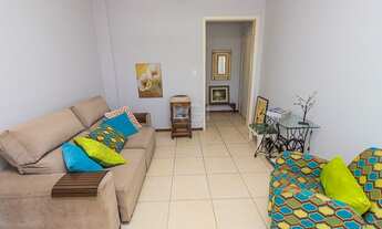 Imagem 6: Apartamento desocupado de 2 dormitórios com banheiro auxiliar no bairro Jardim Botânico em