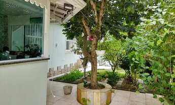 Imagem 3: Casa para venda tem 300 metros quadrados com 5 quartos em Vila Muqui - Teresópolis - RJ