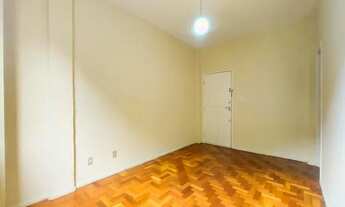 Imagem 2: ÓTIMO APARTAMENTO TRÊS QUARTOS COM GARAGEM INDIVIDUAL NO SANTA HELENA