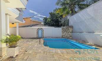 Imagem: Casa a Venda no Taubaté Village em Taubaté