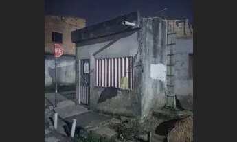 Imagem 5: Vendo uma casa de canto a 4 ruas da independência