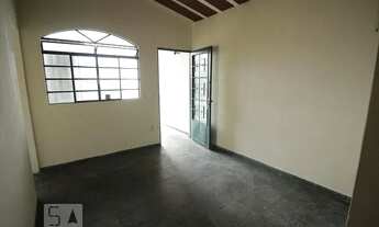 Imagem 3: Casa para Aluguel - Jardim Samambaia, 2 Quartos, 86 m2