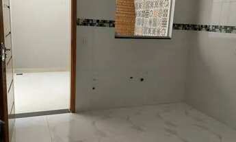 Imagem 4: ótimo sobrado localizado a poucos metros da estação Penha do Metrô. O imóvel área total d