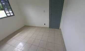 Imagem 7: Casa 3 Qts 1 Suíte, Res. Res. Villa dos Pássaros, Av. Torquato, em frente Dafra Motors