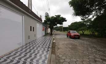 Imagem 7: Casa para venda possui 187 metros quadrados com 3 quartos em Suarão - Itanhaém - SP