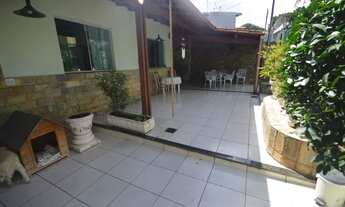 Imagem 3: Casa com 3 dormitórios à venda em Belo Horizonte